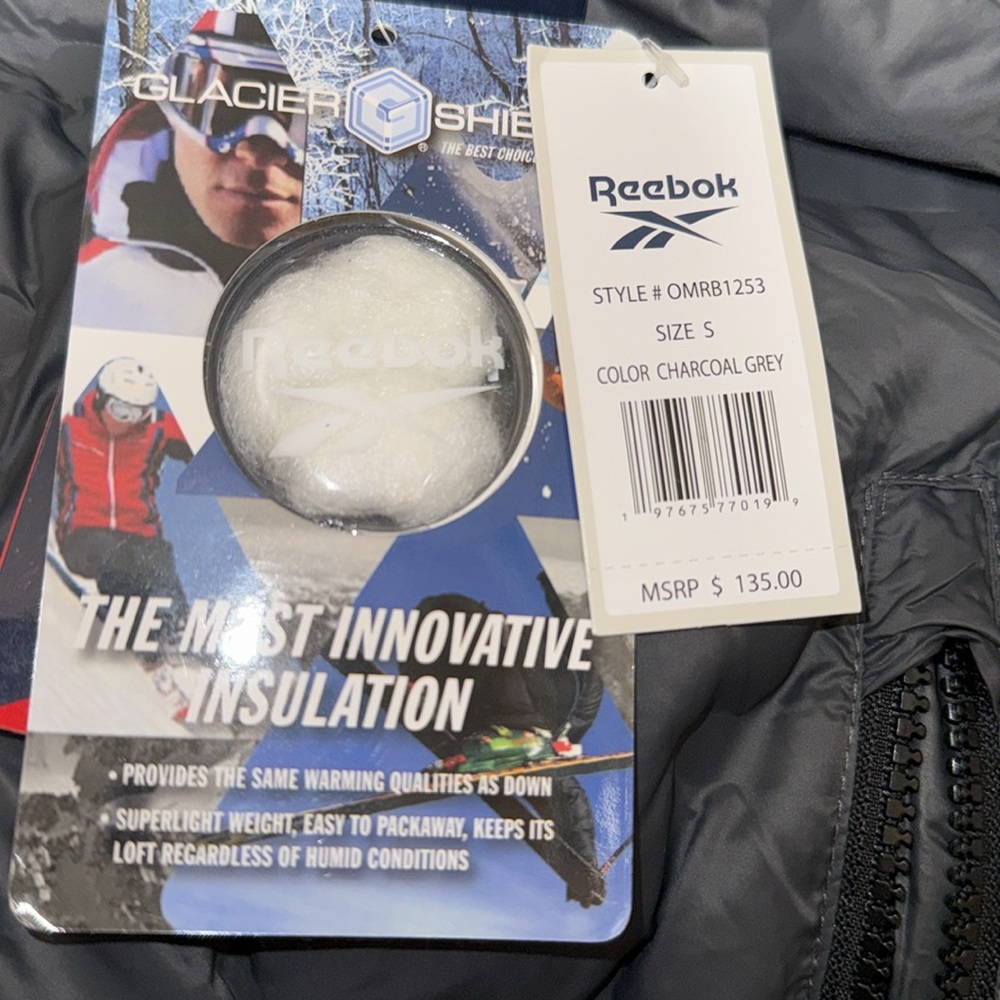 Ladies Reebok jacket - Picture 3 of 3